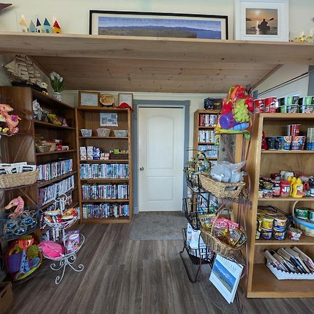 Juan De Fuca Waterfront Hotel & Cottages Sequim Bagian luar foto
