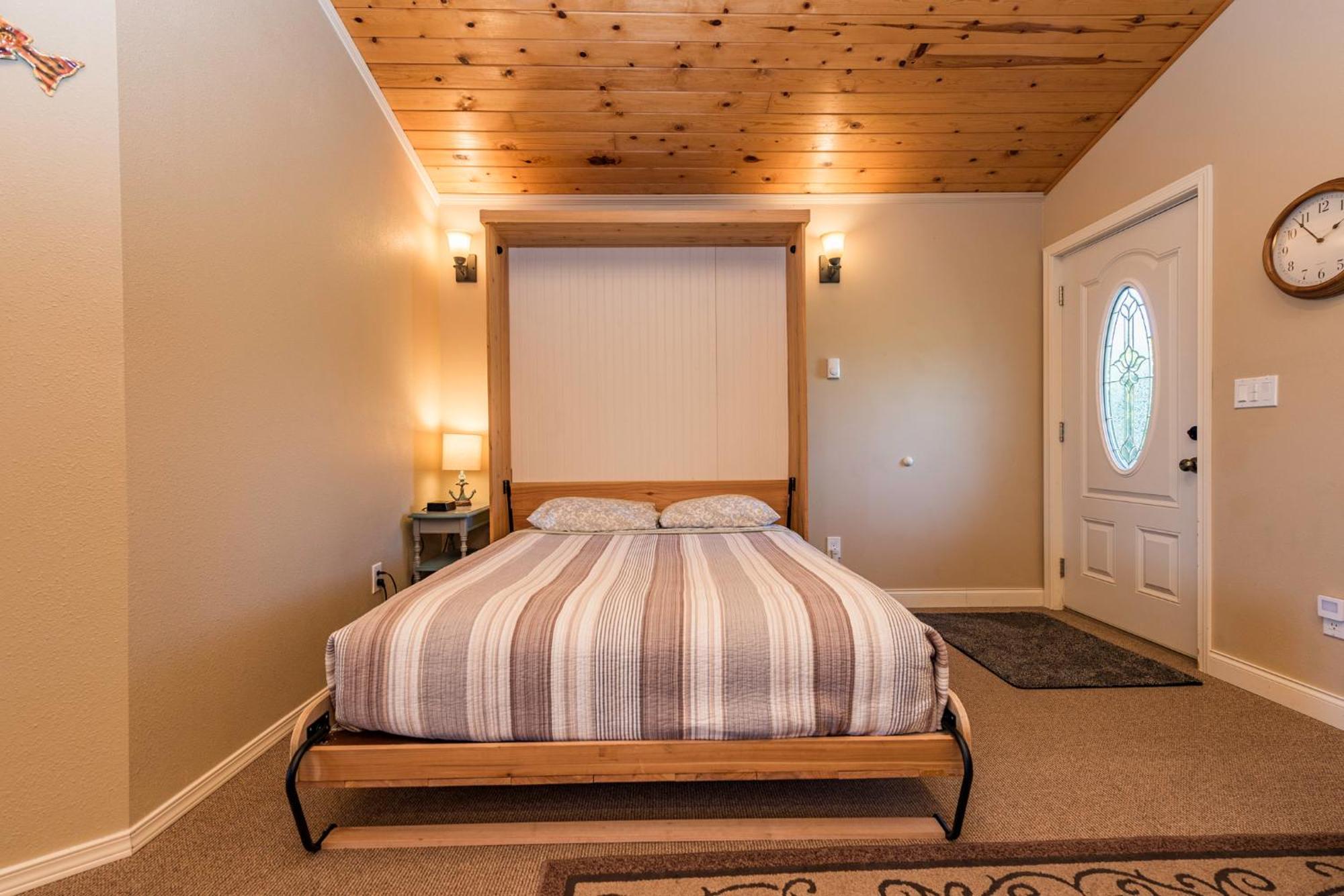 Juan De Fuca Waterfront Hotel & Cottages Sequim Bagian luar foto